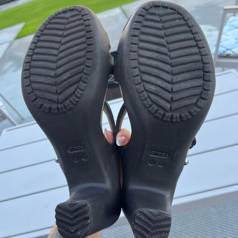 CROCS Cyprus IV Expresso Heeled Sandals- size 10